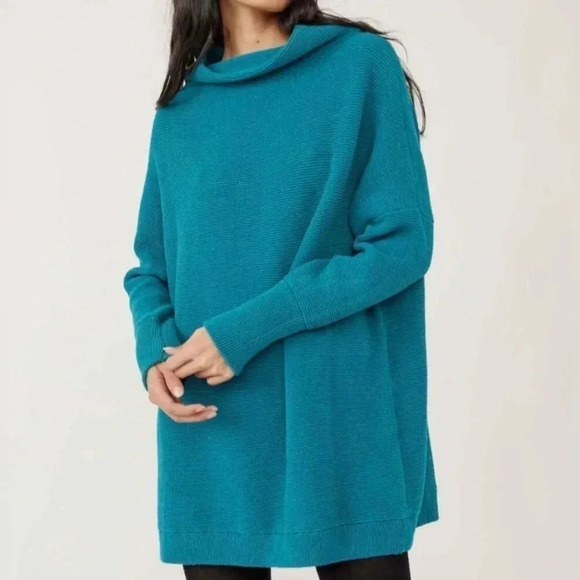 NWT Free People Ottoman Slouchy Tunic Sweater Mock Oversized Lulworth Blue - Picture 1 of 12